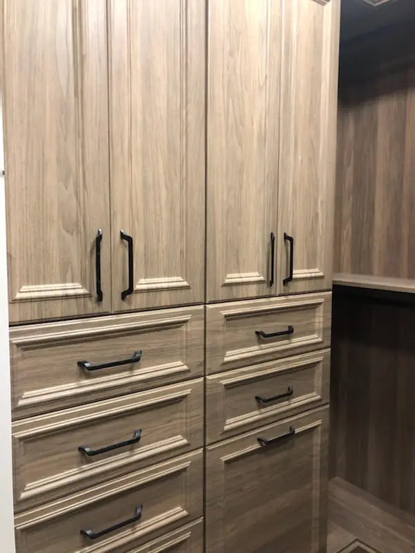 Closet with Multiple Drawers