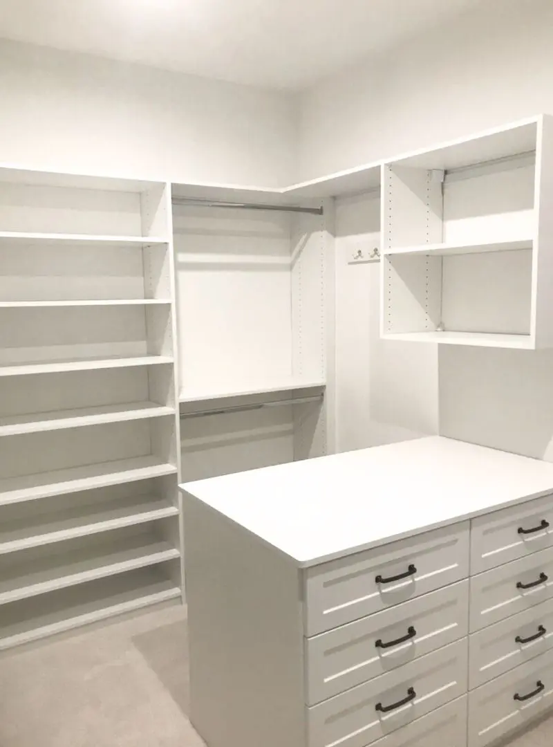closetparts verticles Melamine Closet Parts