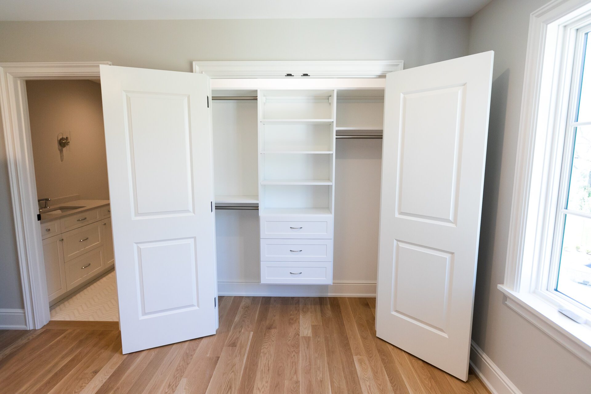 Big Closet attached with room